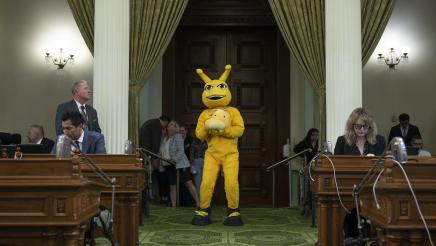 UC Santa Cruz Banana Slug Mascot on Assembly Floor